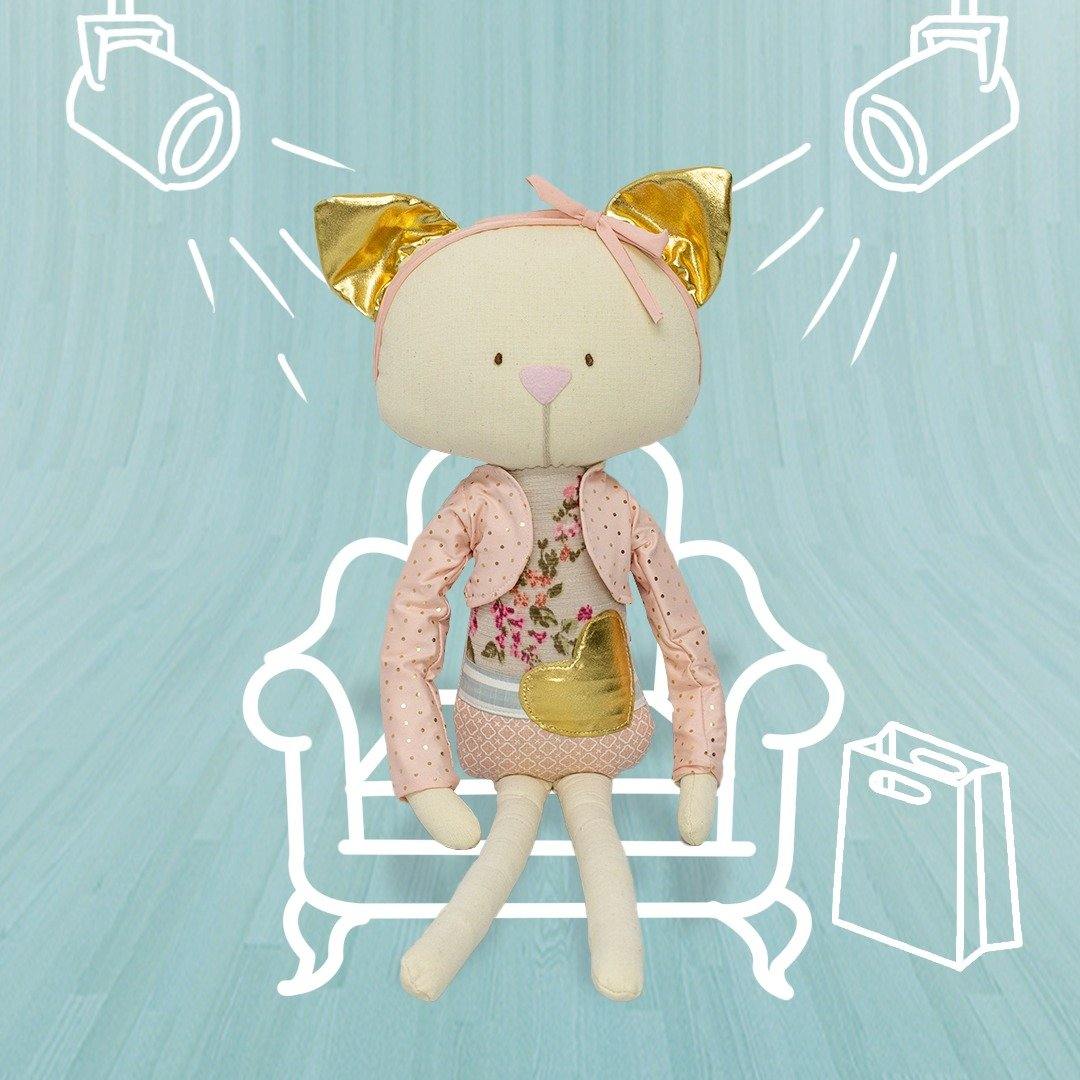 CAMILA LA GATITA - Circus and Zirconia