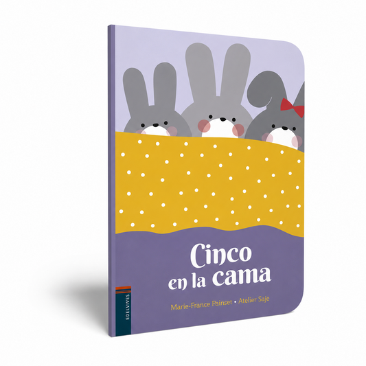 CINCO EN LA CAMA